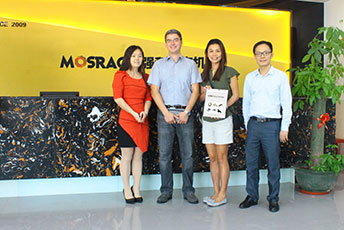 合作了三年多的美国客户来到强和电机（Mosarc）考察